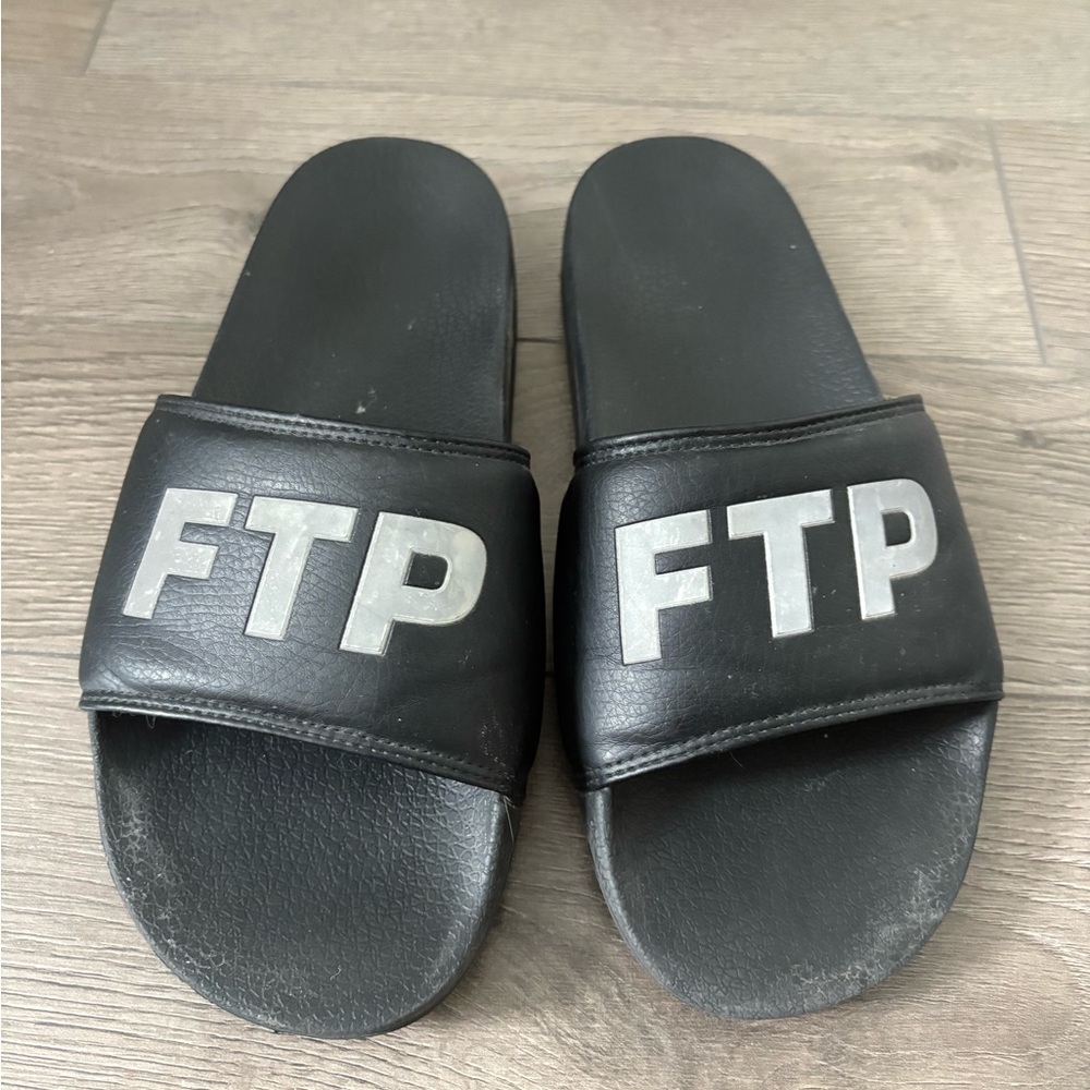 FTP Black Slides with Silver Logo